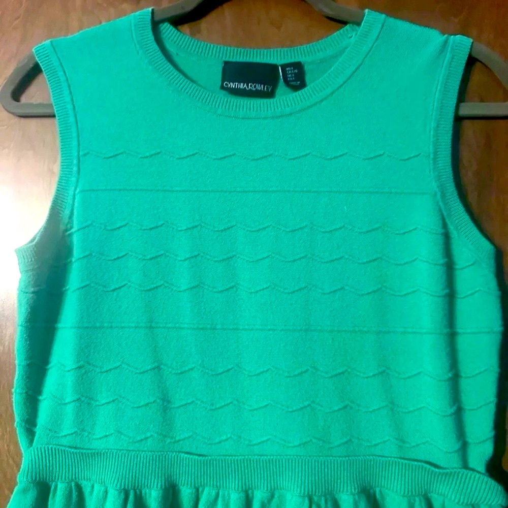 Cynthia Rowley Jade Green Sleeveless Textured Knit Sweater Dress - Size L - Picture 3 of 8